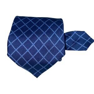 Lands End Neck Tie Blue Geometric Silk Handsewn USA 64x3.5 Preppy Career Suit